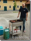 Christian beim Grillen