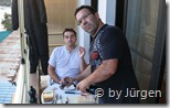 Michael und Volker beim Abendessen