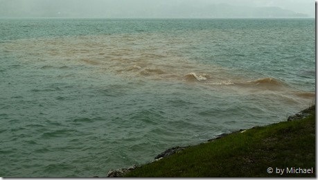 Bacheinm&uuml;ndung bei den Hinkelsteinen